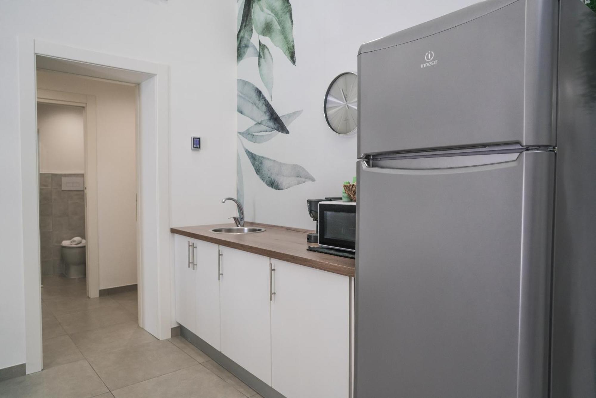 טראסיני Casa Azzurra Rooms E Apartment מראה חיצוני תמונה